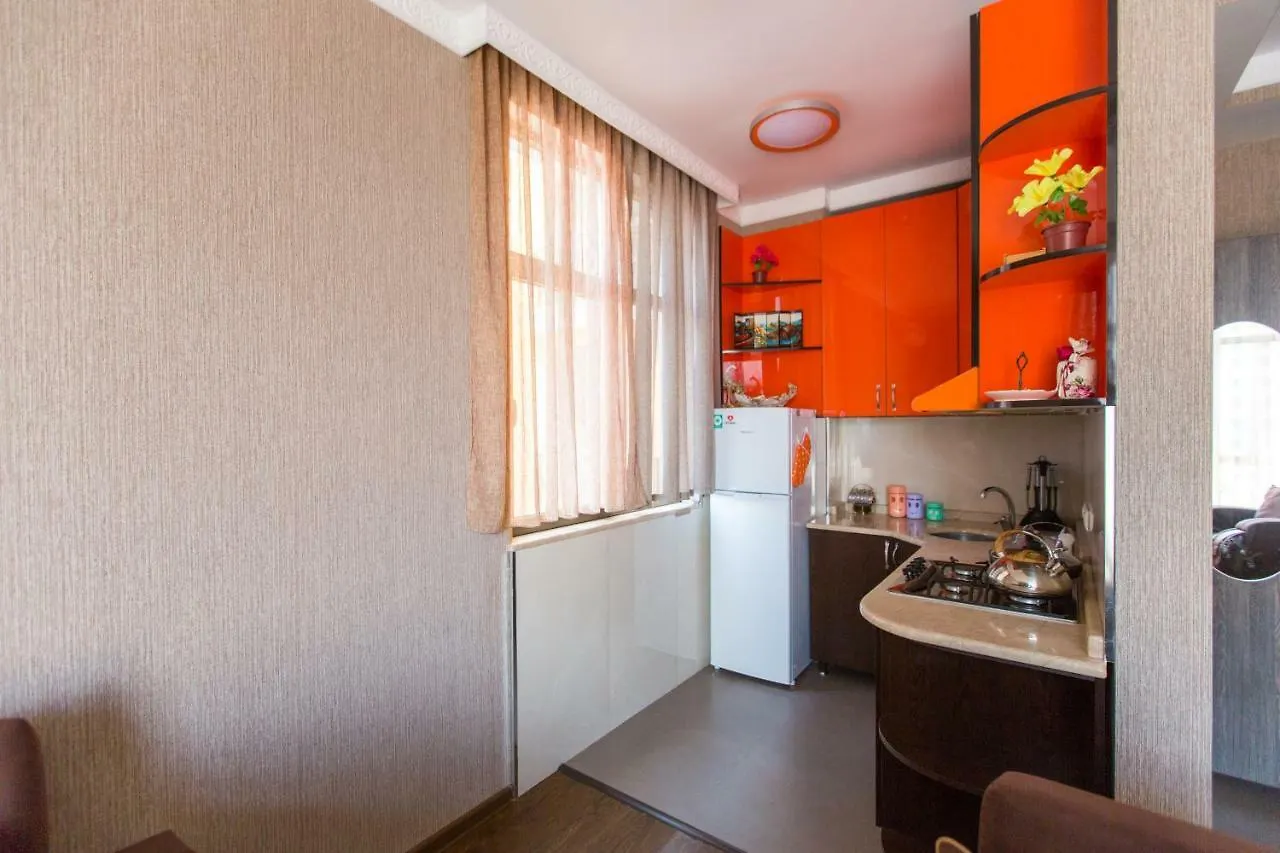 Apartament On Rustaveli Batumi