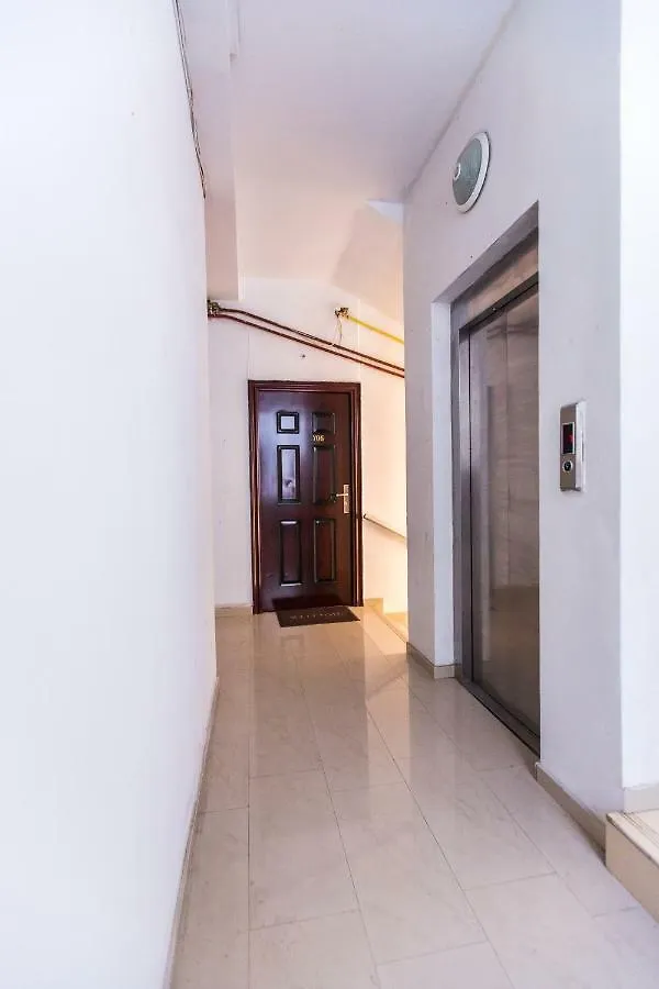Lägenhet Apartament On Rustaveli Batumi
